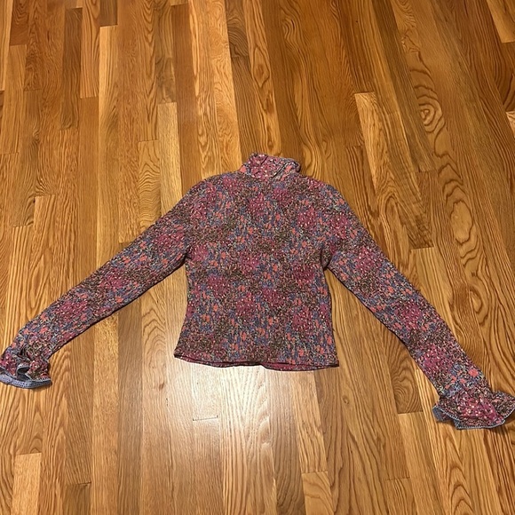 NWT Free People Amelia Printed Blouse Bell Sleeve Blouse $138 Size M or L - Picture 9 of 16